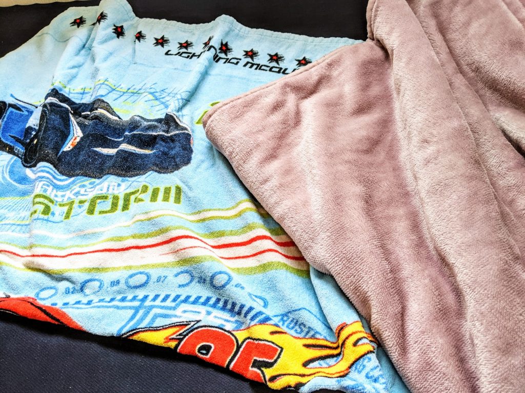 カーズの毛布