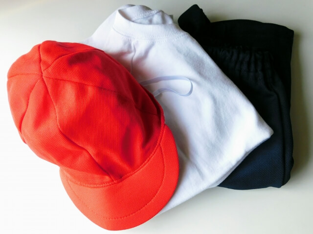 赤白帽の名前付けはどこがいい？おすすめの方法とグッズもご紹介♪ | 1人目のママ応援コラム｜お名前シール製作所